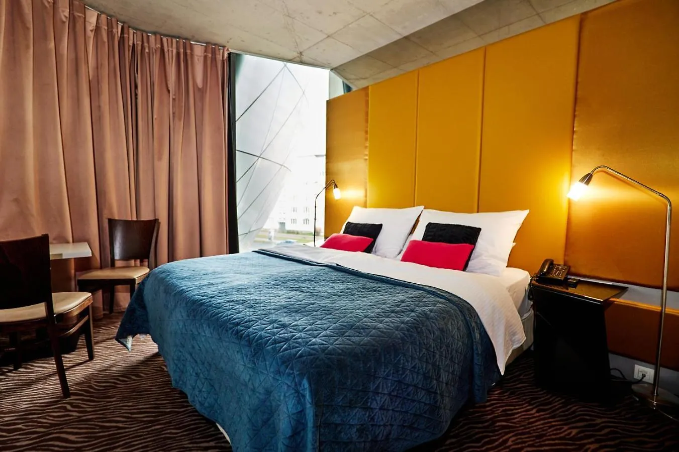ברנו Sono Hotel 4*,